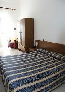 Hotel Fiorini 罗马 外观 照片